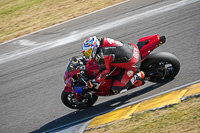 anglesey-no-limits-trackday;anglesey-photographs;anglesey-trackday-photographs;enduro-digital-images;event-digital-images;eventdigitalimages;no-limits-trackdays;peter-wileman-photography;racing-digital-images;trac-mon;trackday-digital-images;trackday-photos;ty-croes